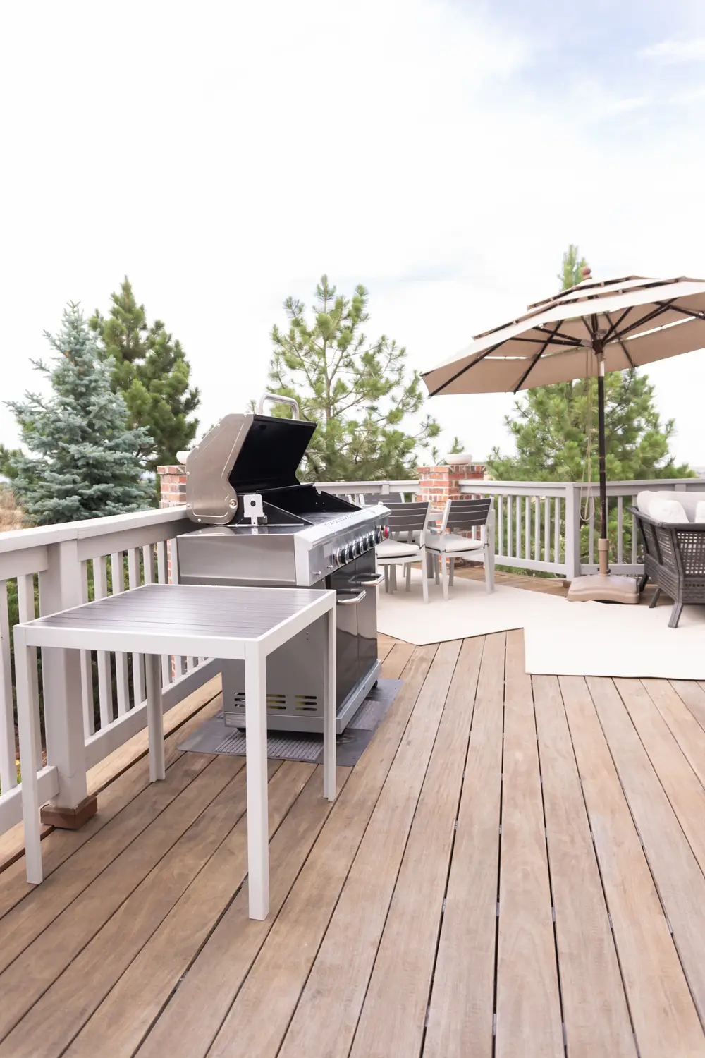 Deck and porch construction services