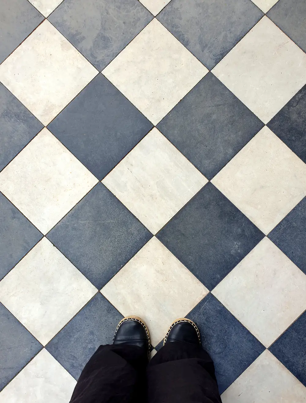 Flooring and tile services