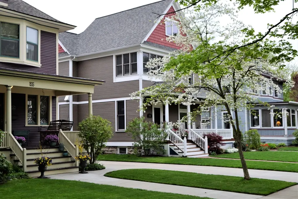 Commercial construction and remodeling services
